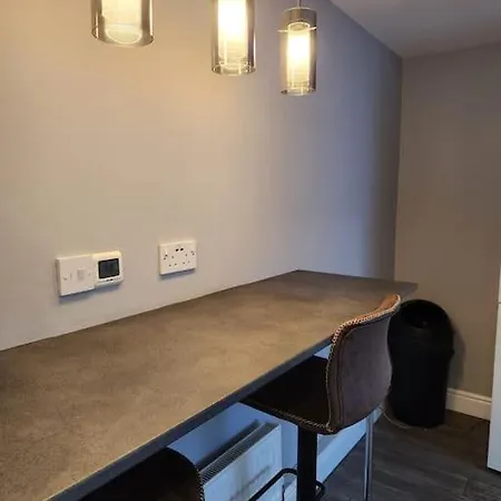 3 Bedroom House - City Centre Birmingham Exterior photo