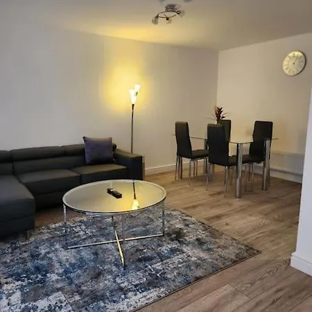 3 Bedroom House - City Centre Birmingham Exterior photo